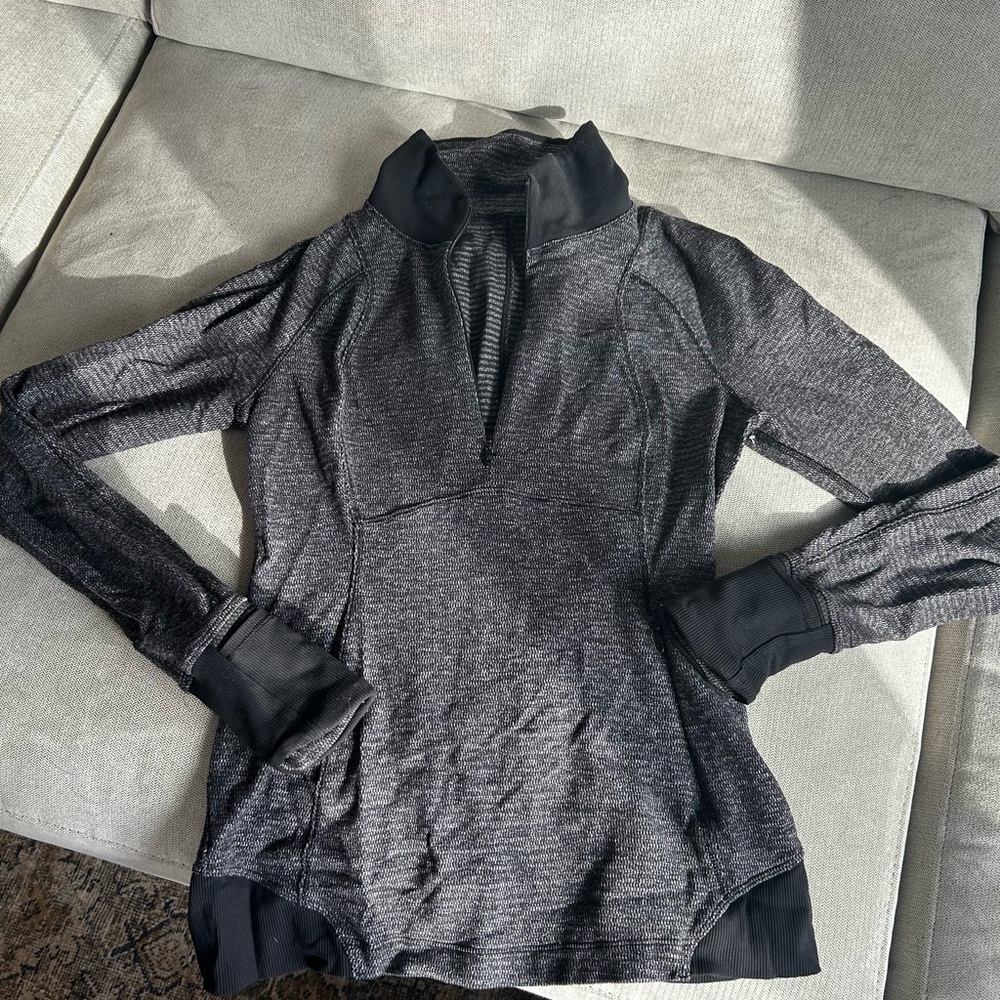 lululemon athletica Gray Long Sleeve Top